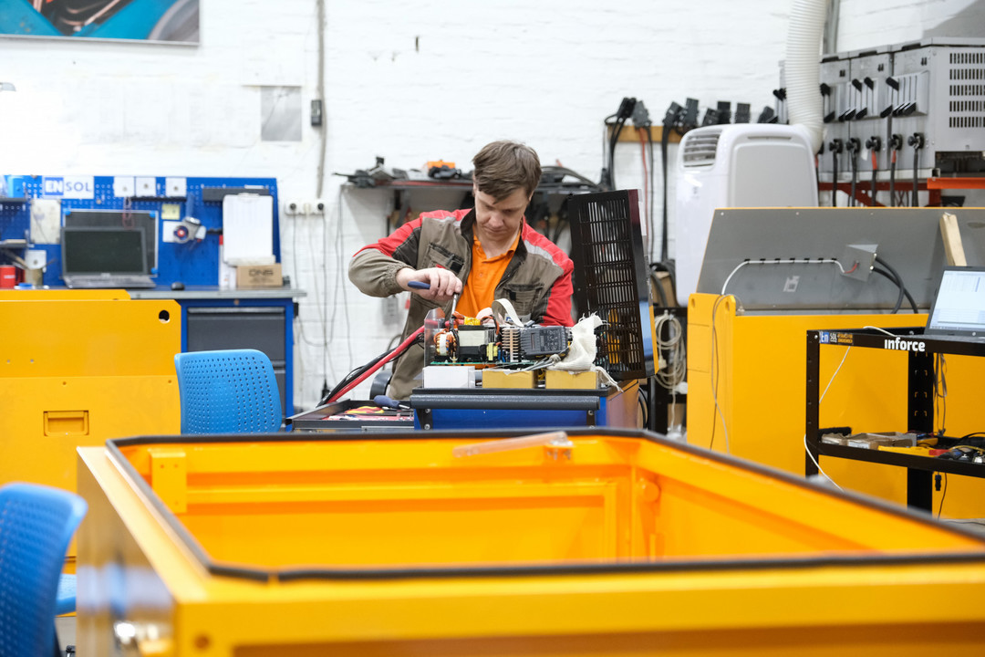 A batch of lithium-ion batteries will leave the Technopolis Moscow SEZ for the first time in Colombia