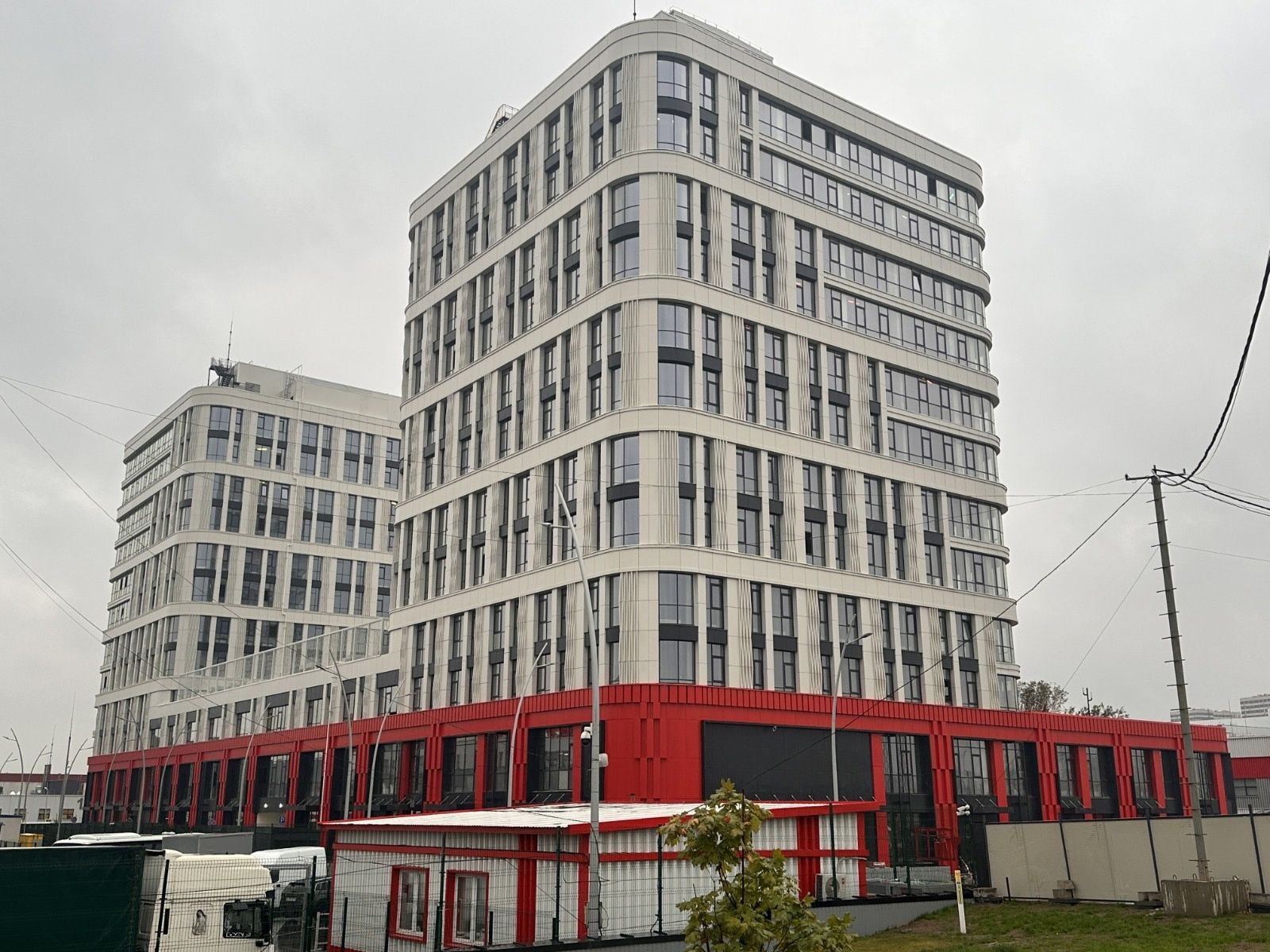A business center was built in the Rudnevo industrial park