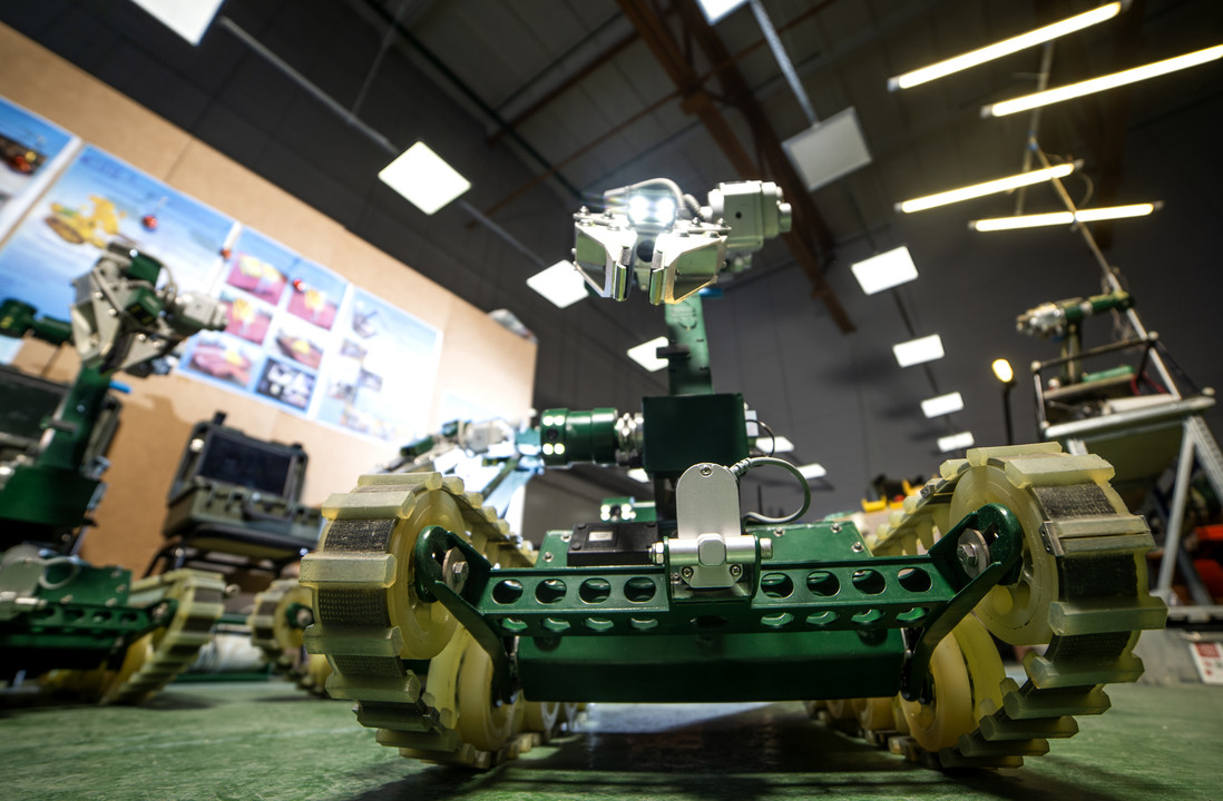 Resident of the SEZ Technopolis Moscow delivered sapper robots for law enforcement agencies