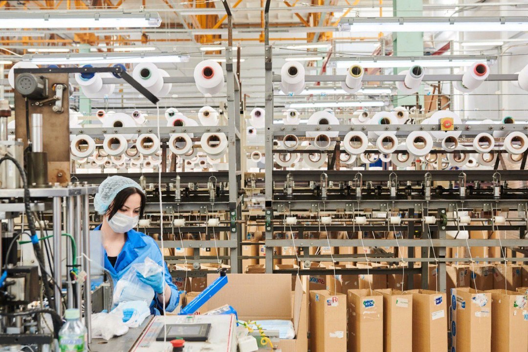 More than 900 thousand masks daily roll off the assembly line of the Technopolis Moscow SEZ