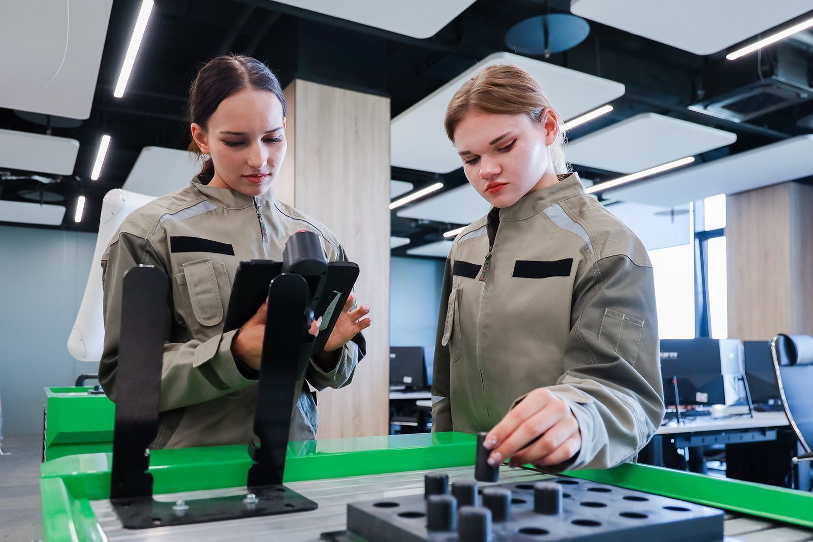 About 3,000 college students completed advanced training in Rudnevo