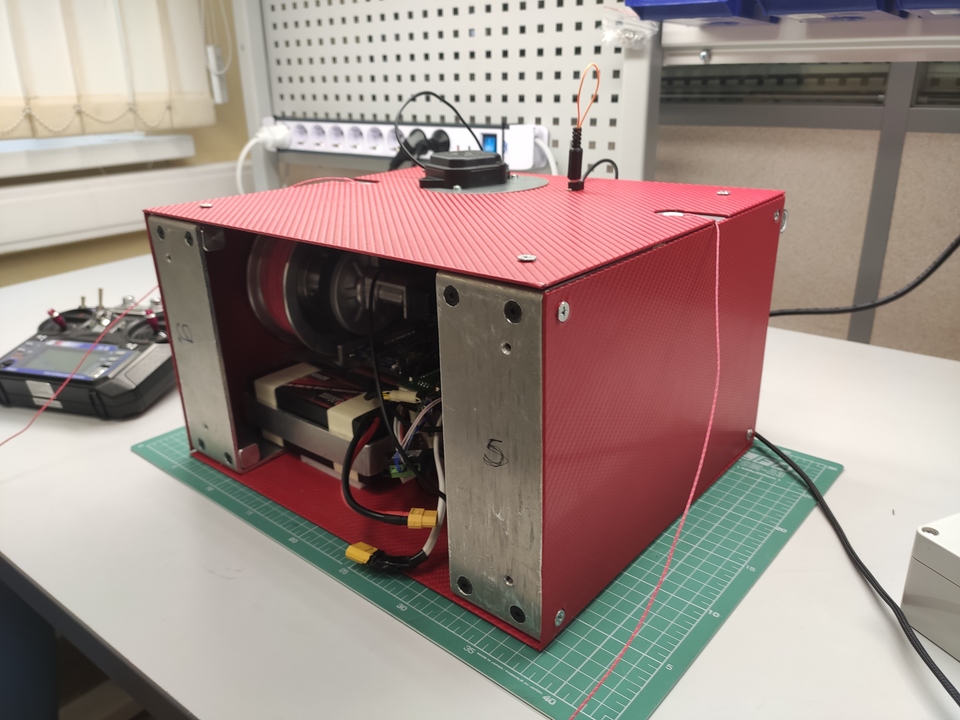 Technopolis Moscow SEZ has developed a control system for parachute cargo platforms