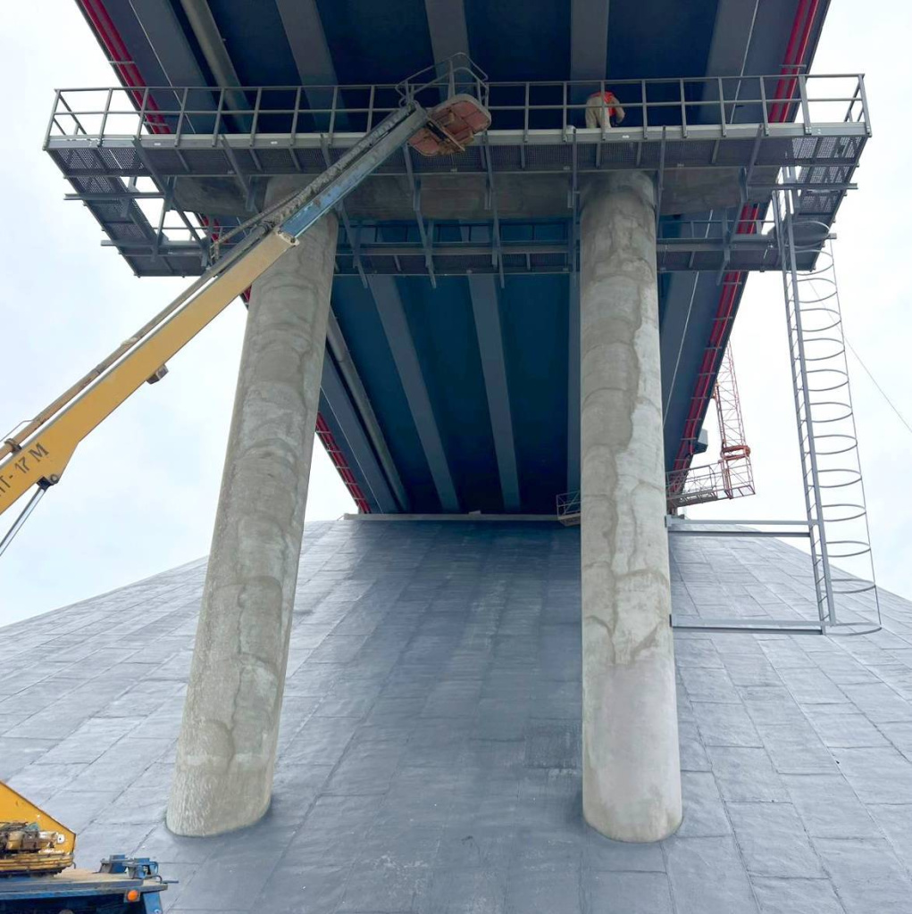 A resident of the capital's special economic zone helped to reconstruct the Astrakhan bridge