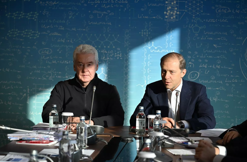 Sergei Sobyanin and Denis Manturov assessed the progress of construction of Russia's largest battery factories