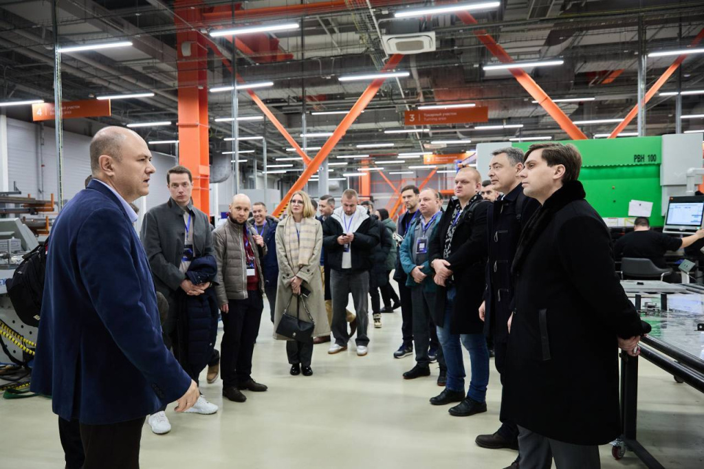 Enterprise managers from the regions were informed about the benefits of localizing production in the Moscow Technopolis Special Economic Zone (SEZ)
