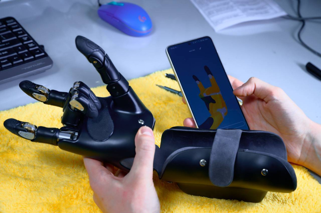 Technopolis Moscow SEZ resident has created one of the widest lines of upper limb prostheses
