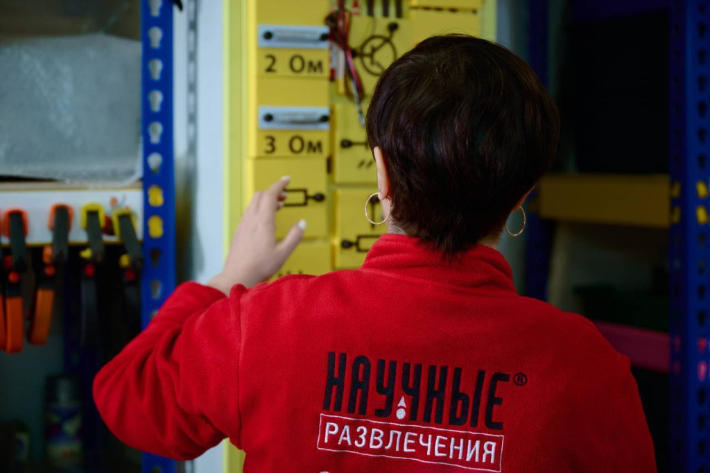 Technopolis Moscow SEZ resident has released a children's playset on physics and biology