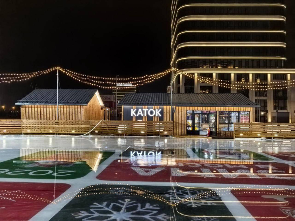 Two free ice rinks have opened in the Technopolis Moscow Special Economic Zone