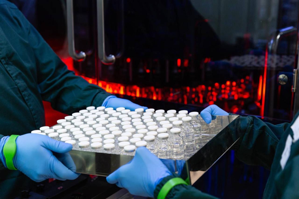 Sobyanin: Moscow launches production of medicines for 13 types of cancer