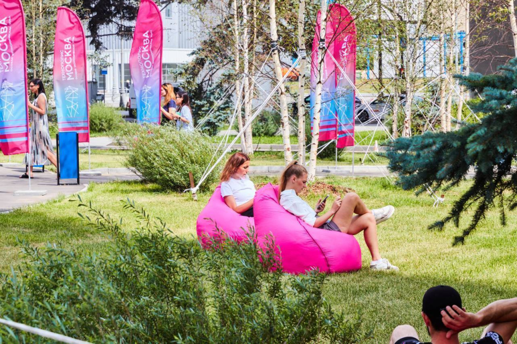 A park with an amphitheater and a summer veranda will appear in the Technopolis Moscow SEZ